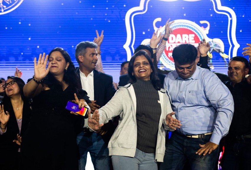 GALA BANKU KOTAK MAHINDRA